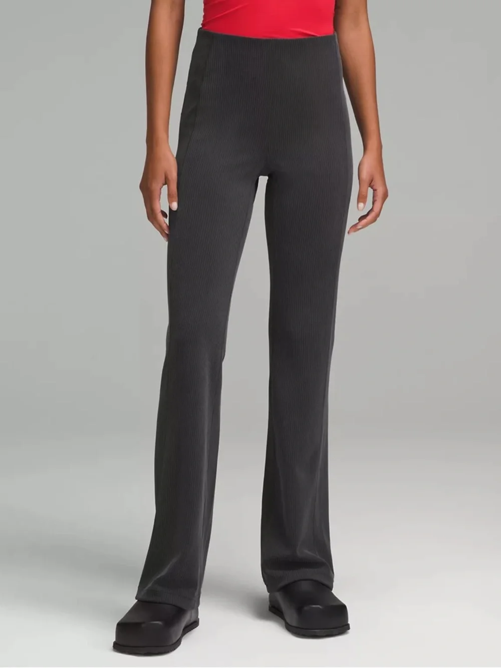 Lululemon brushed softstreme ribbed zip flared pant sz 4